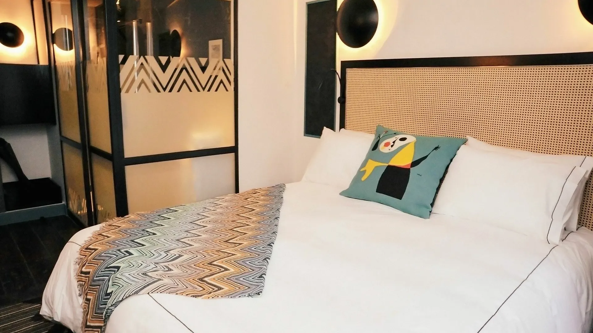 Hotel Mom'art 4*